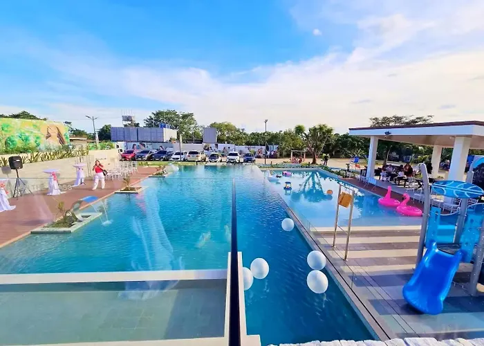 Awhile At Antara 1br Unit & Free Parking Apartment *
