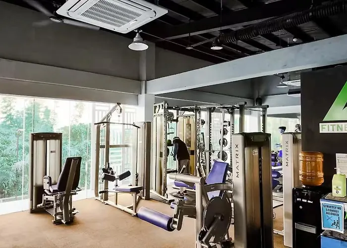 Awhile At Antara 1br Unit & Free Parking Apartment